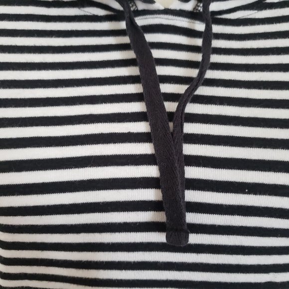 Eddie Bauer Striped Hoodie - Picture 3 of 4